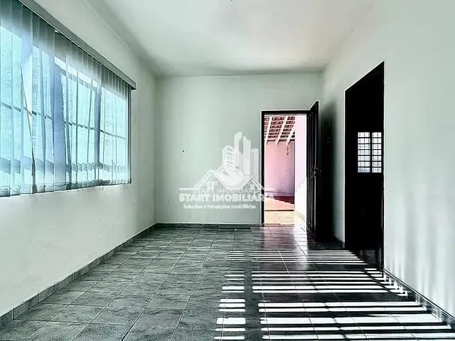Casa 3 quartos e 2 banheiros, à venda, no bairro Schiavon em Pederneiras