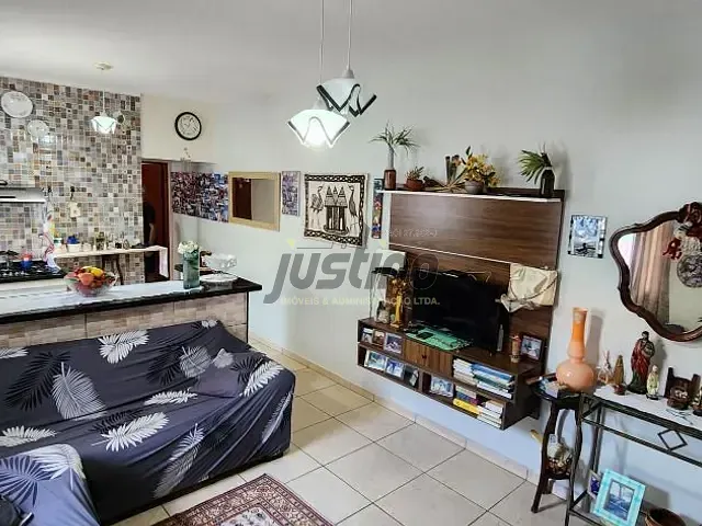 Casa com 150m² 3 quartos e 1 banheiro, à venda, no bairro Cibratel II em Itanhaém