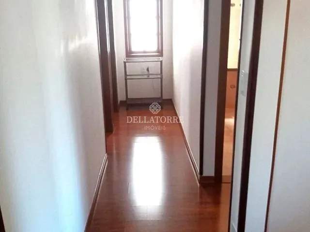 Casa com 132m² 3 quartos e 1 banheiro, à venda, no bairro Granja Guarani em Teresópolis
