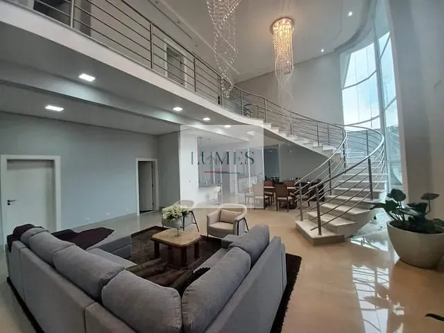 Casa 4 quartos e 5 banheiros, à venda, no bairro Vila Cordenonsi em Americana