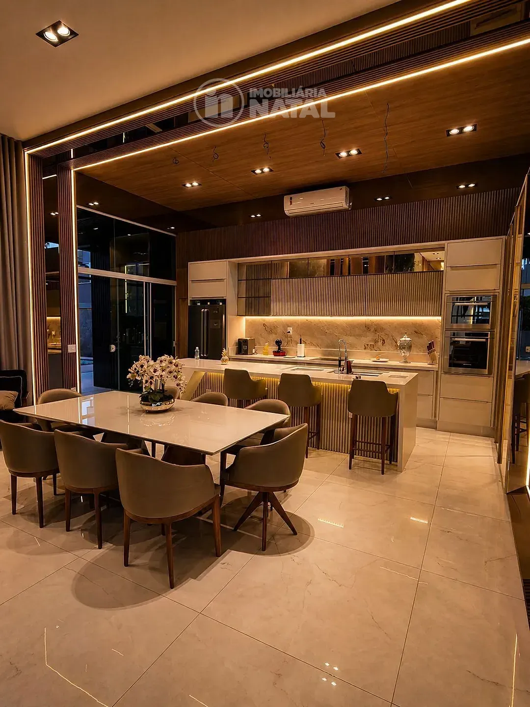 Casa, 4 quartos, 243 m² - Foto 5