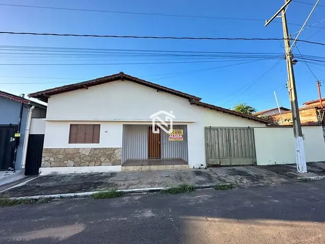 Casa com 360m² 3 quartos e 1 banheiro, para alugar, no bairro Setor Oeste em Paraíso do Tocantins