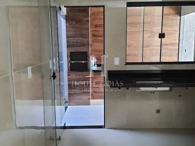 Casa com 195m² 3 quartos e 2 banheiros, à venda, no bairro Riviera Sul em Aparecida de Goiânia
