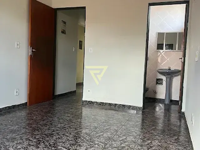 Casa com 250m² 3 quartos e 3 banheiros, à venda, no bairro Geraldo Correia de Carvalho em Ribeirão Preto