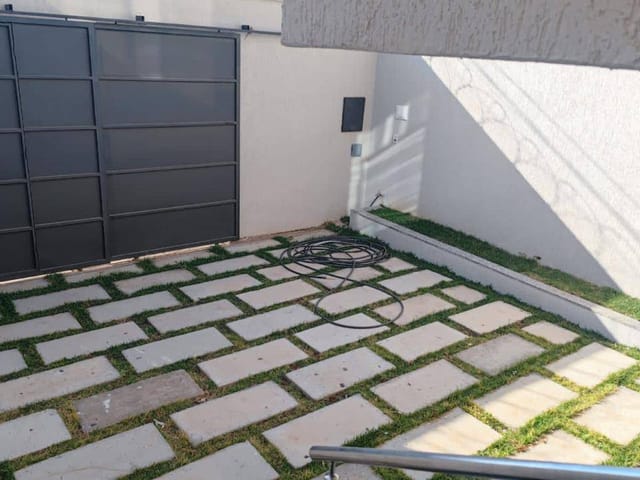 Casa com 180m² 3 quartos e 1 banheiro, à venda, no bairro Novo Centro em Santa Luzia