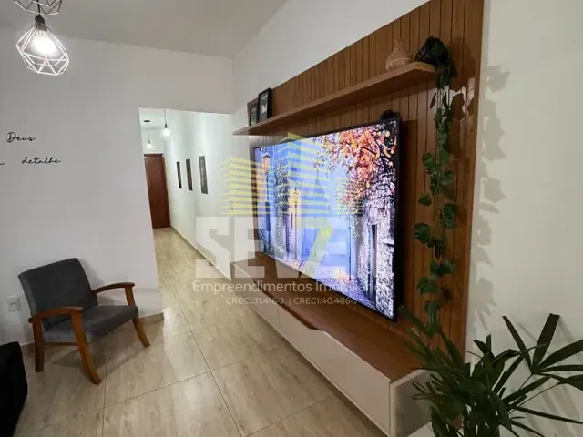 Casa com 211m² 2 quartos e 2 banheiros, à venda, no bairro Parque Santa Edwiges em Bauru