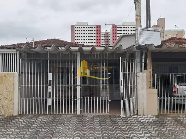 Casa 2 quartos e 1 banheiro, à venda, no bairro Ocian em Praia Grande
