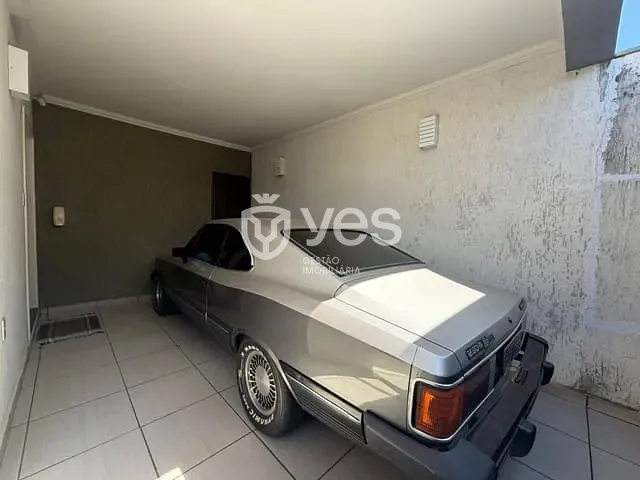 Casa 2 quartos e 1 banheiro, à venda, no bairro Conjunto Habitacional Boa Vista em Araxá
