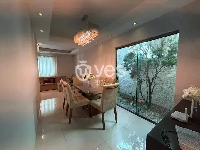 Casa 2 quartos e 1 banheiro, à venda, no bairro Conjunto Habitacional Boa Vista em Araxá
