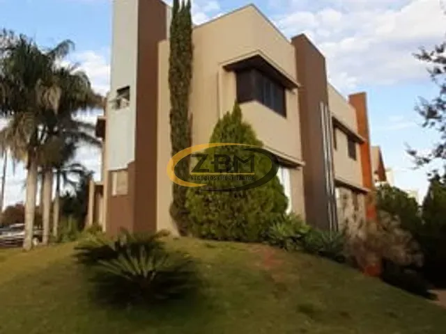 Casa com 600m² 3 quartos e 5 banheiros, à venda, no bairro Royal Park Residence & Resort em Londrina