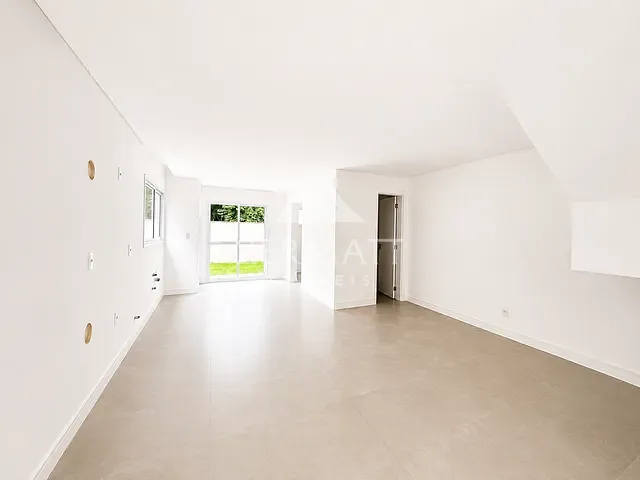 Casa com 169m² 3 quartos e 3 banheiros, à venda, no bairro Tribess em Blumenau