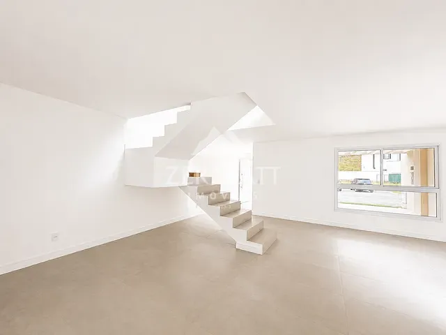 Casa com 169m² 3 quartos e 3 banheiros, à venda, no bairro Tribess em Blumenau