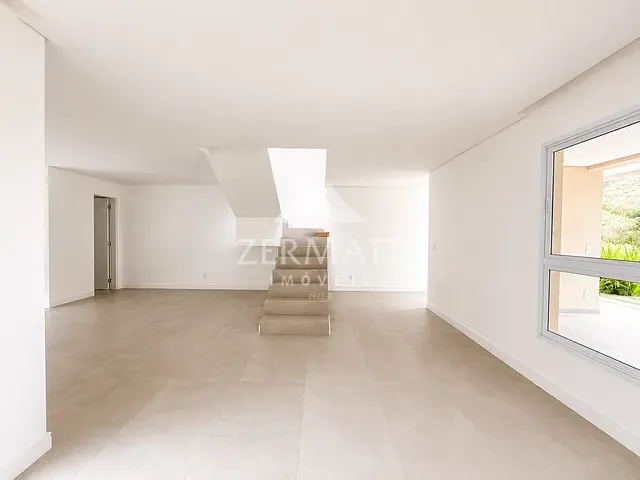 Casa com 169m² 3 quartos e 3 banheiros, à venda, no bairro Tribess em Blumenau