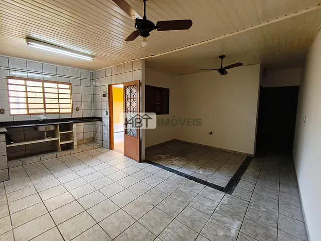 Casa 3 quartos e 2 banheiros, à venda, no bairro Jardim Silvestre em Bauru