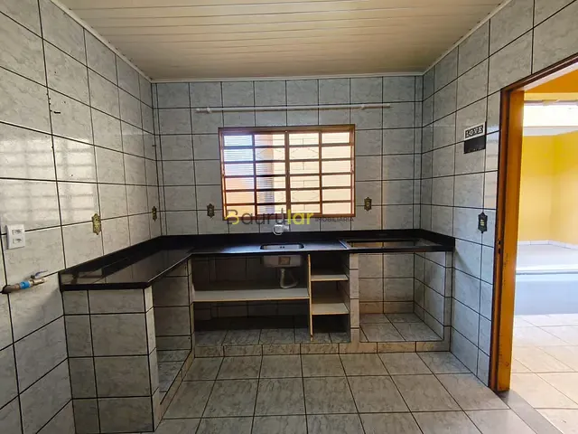 Casa 3 quartos e 2 banheiros, à venda, no bairro Jardim Silvestre em Bauru