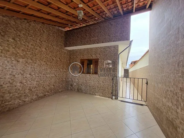 Casa 2 quartos e 1 banheiro, à venda, no bairro Vila Amorim em Suzano