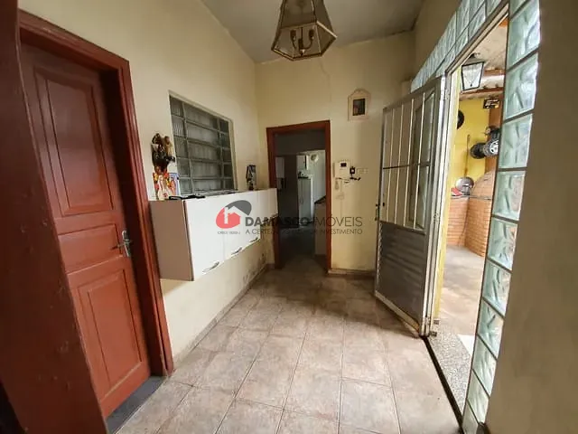 Casa com 300m² 2 quartos e 1 banheiro, à venda, no bairro Fundação em São Caetano do Sul