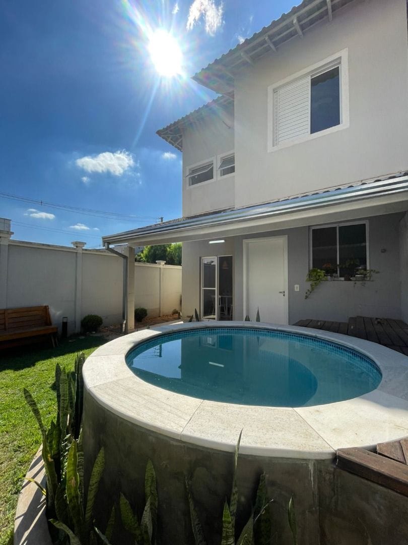 Casa, 3 quartos, 156 m² - Foto 1