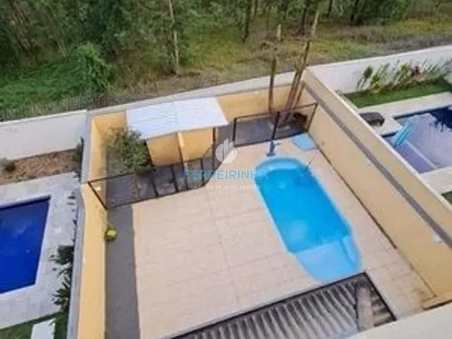 Casa com 300m² 4 quartos e 3 banheiros, à venda ou para alugar, no bairro Urbanova em São José dos Campos