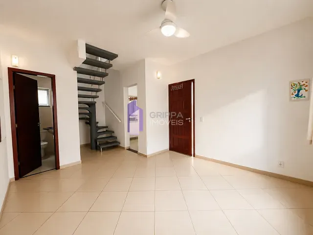 Casa 2 quartos e 3 banheiros, à venda, no bairro Maria Paula em São Gonçalo