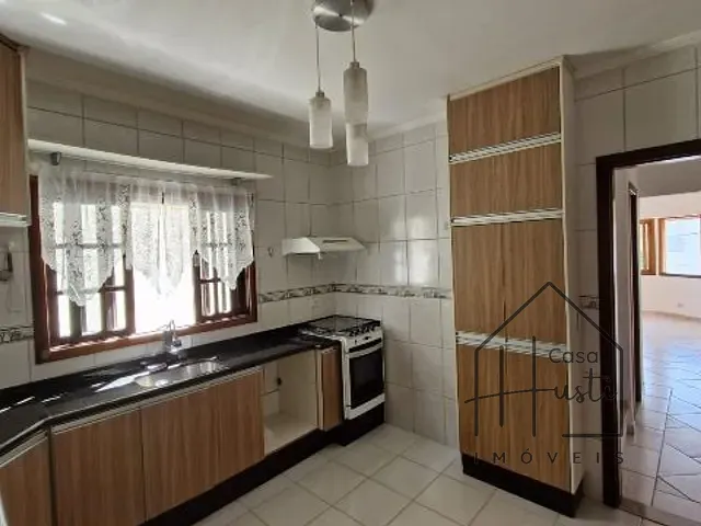 Casa com 165m² 3 quartos e 3 banheiros, à venda, no bairro Jardim Rio das Pedras em Cotia