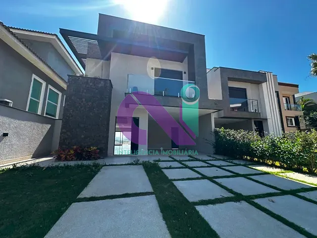 Casa 4 quartos e 5 banheiros, à venda, no bairro Suru em Santana de Parnaíba