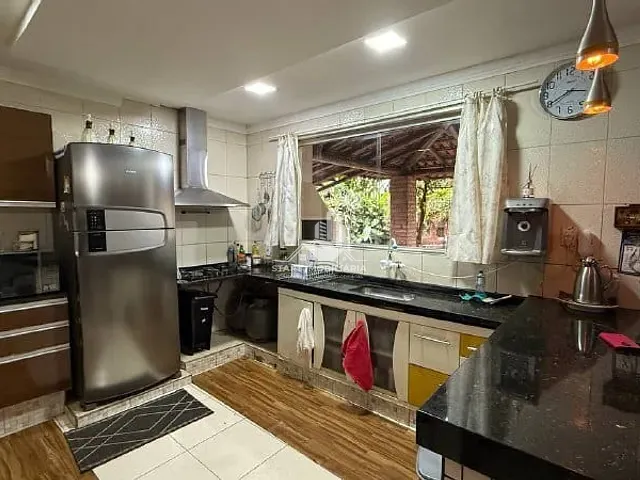 Casa com 400m² 2 quartos e 1 banheiro, à venda, no bairro Vila Nova Paulista em Pederneiras