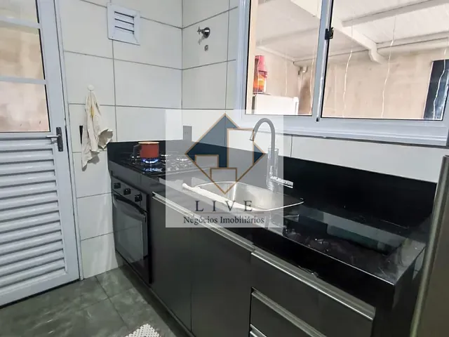 Casa com 150m² 2 quartos e 1 banheiro, à venda, no bairro Jardim Nova Aliança em Americana
