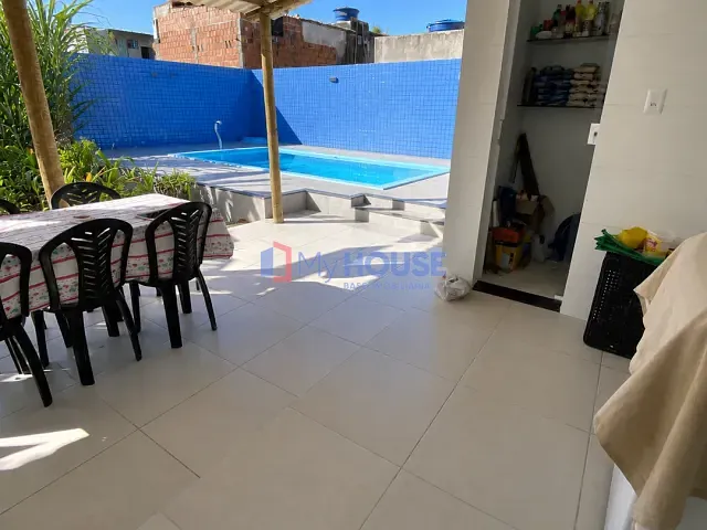 Casa 3 quartos e 2 banheiros, à venda, no bairro Olivença em Ilhéus