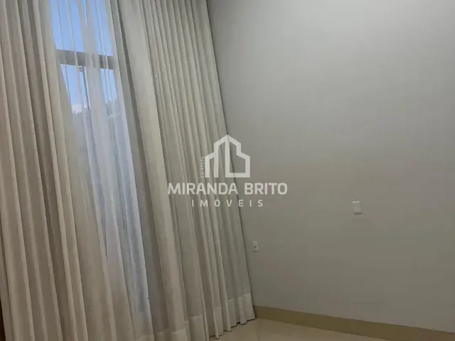 Casa 3 quartos e 2 banheiros, à venda, no bairro Vila Oliveira em Aparecida de Goiânia