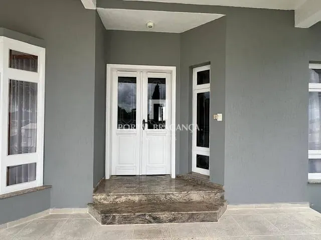 Casa com 600m² 5 quartos e 7 banheiros, à venda, no bairro Residencial Colinas de São Francisco em Bragança Paulista