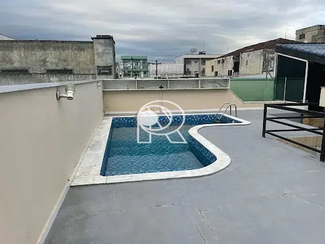 Casa 4 quartos e 1 banheiro, para alugar, no bairro Centro em Registro