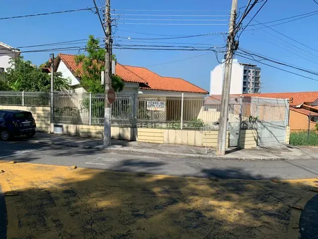 Casa 3 quartos e 2 banheiros, à venda, no bairro Jardim Amália em Volta Redonda