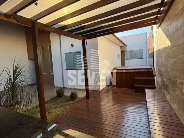Casa com 180m², à venda, no bairro Jardim Redentor em Bauru