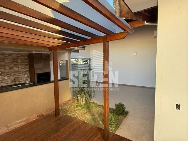 Casa com 180m², à venda, no bairro Jardim Redentor em Bauru