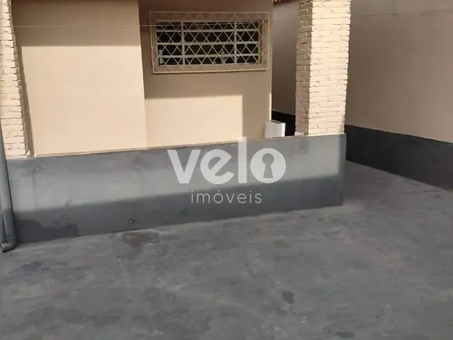 Casa com 250m² 3 quartos e 2 banheiros, à venda, no bairro Parque Senhor do Bonfim em Taubaté