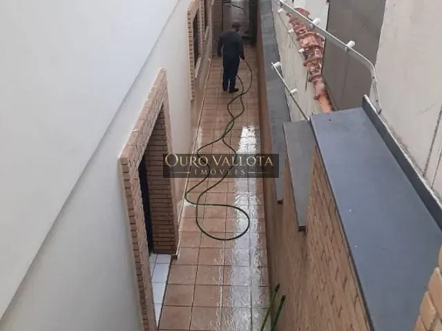 Casa com 330m² 4 quartos e 3 banheiros, à venda, no bairro Vila Dom Pedro I em São Paulo