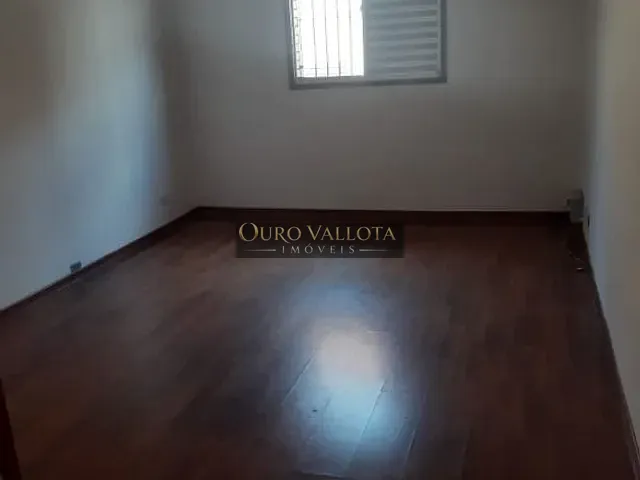 Casa com 330m² 4 quartos e 3 banheiros, à venda, no bairro Vila Dom Pedro I em São Paulo