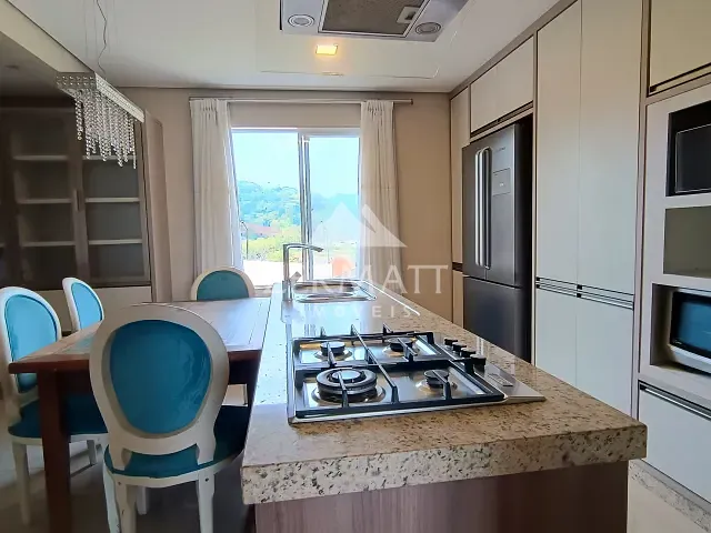 Casa 3 quartos e 5 banheiros, à venda, no bairro Itoupava Norte em Blumenau