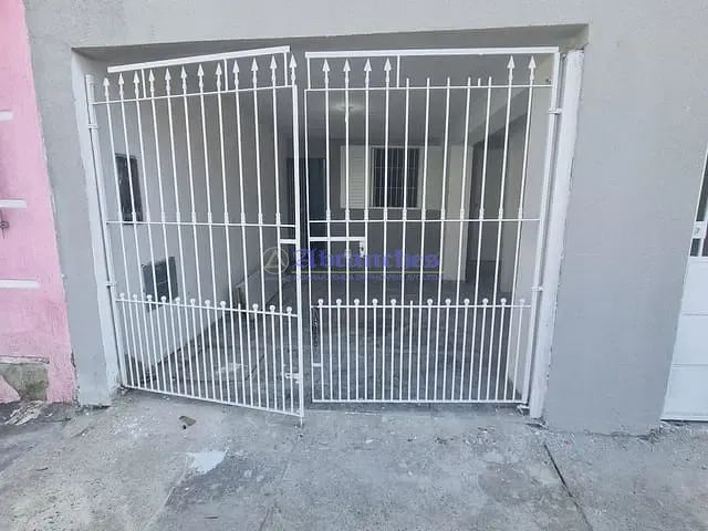 Casa com 92m² 2 quartos e 1 banheiro, para alugar, no bairro Jardim São Vicente em São Paulo