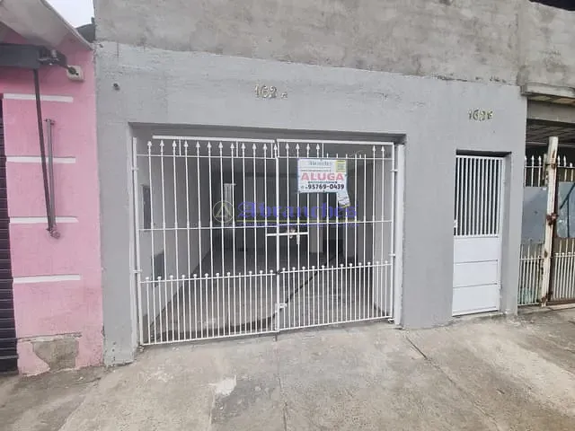 Casa com 92m² 2 quartos e 1 banheiro, para alugar, no bairro Jardim São Vicente em São Paulo