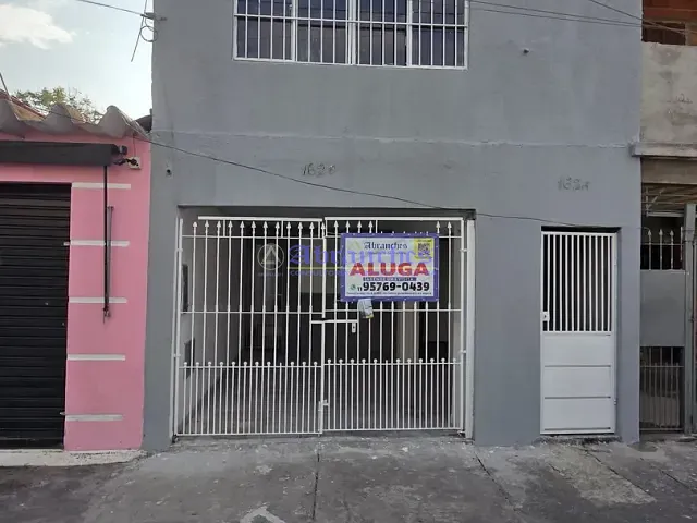 Casa com 92m² 2 quartos e 1 banheiro, para alugar, no bairro Jardim São Vicente em São Paulo