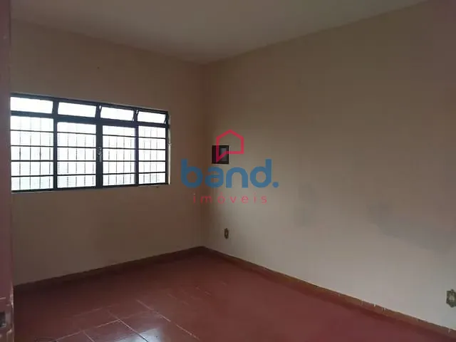 Casa com 875m² 2 quartos e 1 banheiro, à venda, no bairro Vila Maria em Porto Feliz