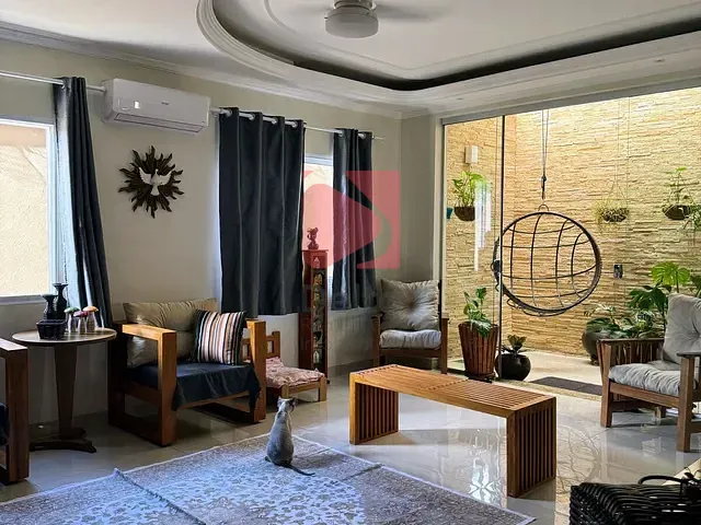 Casa 3 quartos e 2 banheiros, à venda, no bairro Centro em Pirassununga