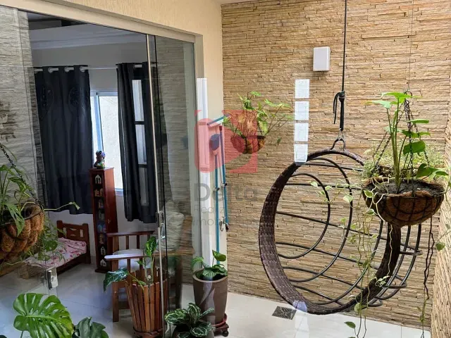Casa 3 quartos e 2 banheiros, à venda, no bairro Centro em Pirassununga
