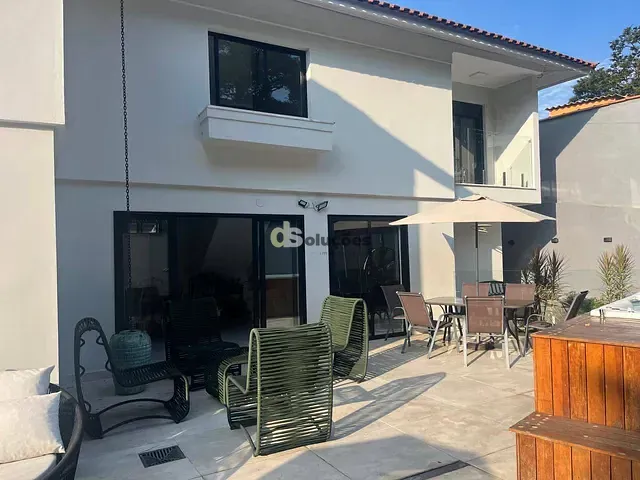 Casa com 320m² 3 quartos e 5 banheiros, à venda ou para alugar, no bairro Jardim Virginia Bianca em São Paulo