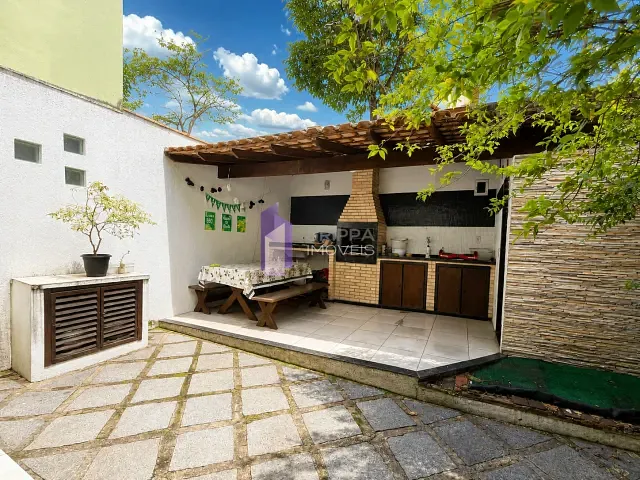 Casa 2 quartos e 2 banheiros, à venda, no bairro Maria Paula em São Gonçalo