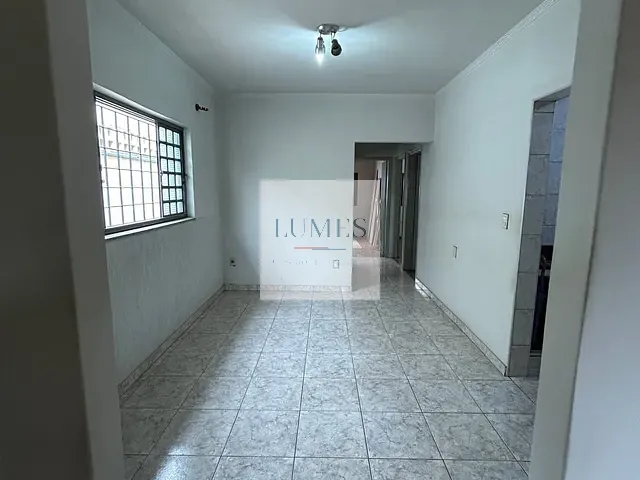 Casa com 300m² 3 quartos e 1 banheiro, à venda, no bairro Cidade Jardim I em Americana