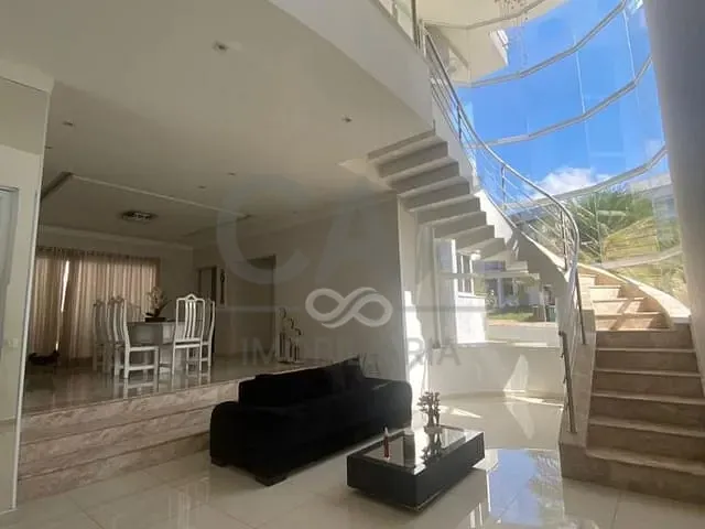 Casa com 570m² 4 quartos e 5 banheiros, à venda, no bairro Vila dos Plátanos em Campinas
