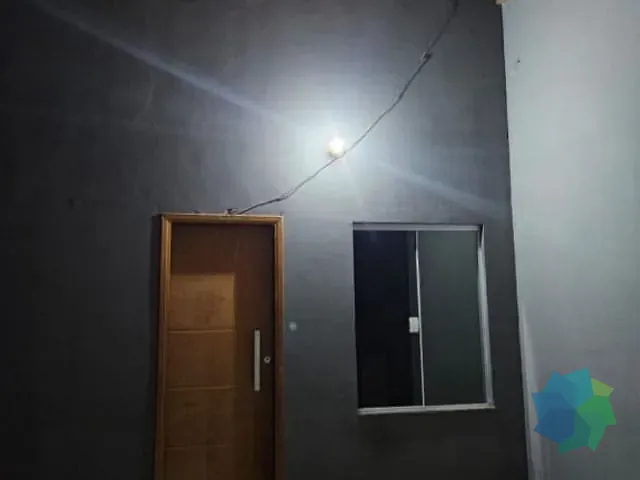 Casa com 180m² 3 quartos e 2 banheiros, à venda, no bairro Parque Imperial em Salto